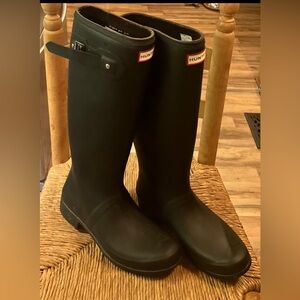 Hunter Black Boots
